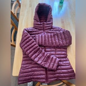 Brand new lululemon puffer jacket